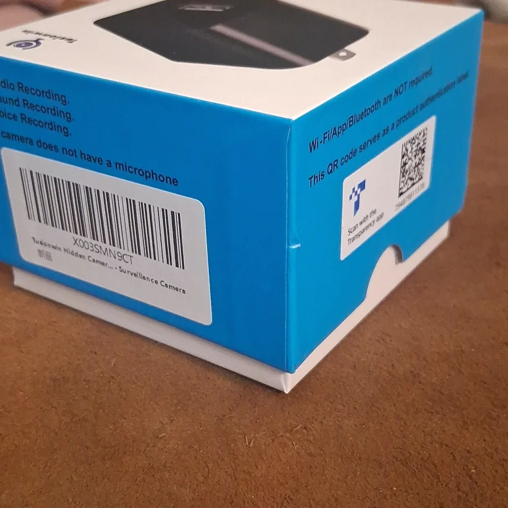 Mini Spy Camera Disguised As A Wall Charger